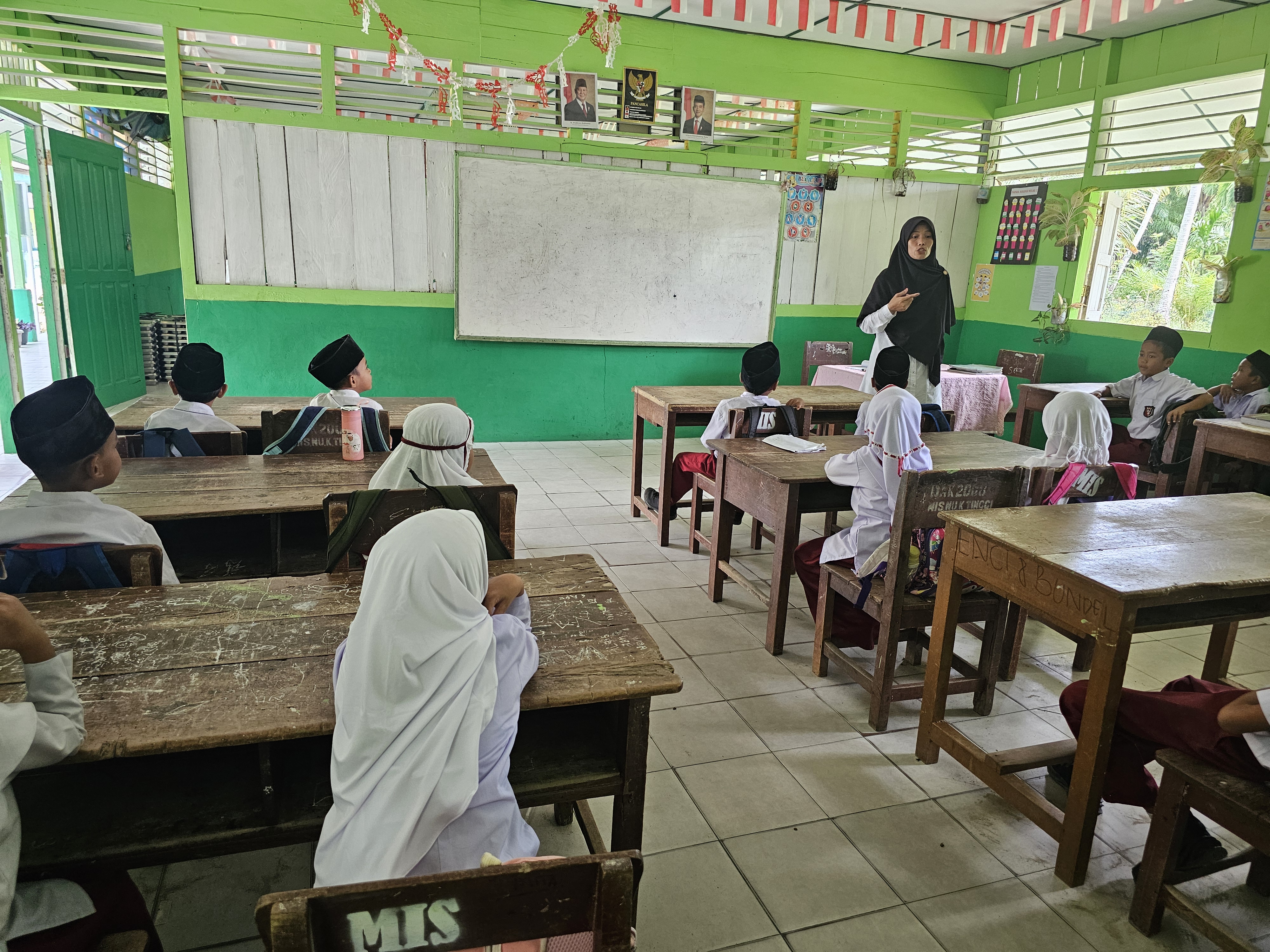 Cetak Wirausaha Muda Dari Kampus, FISIP UISU Berkolaborasi Bersama News Rythm Radio dan Anggota DPRD Sumut